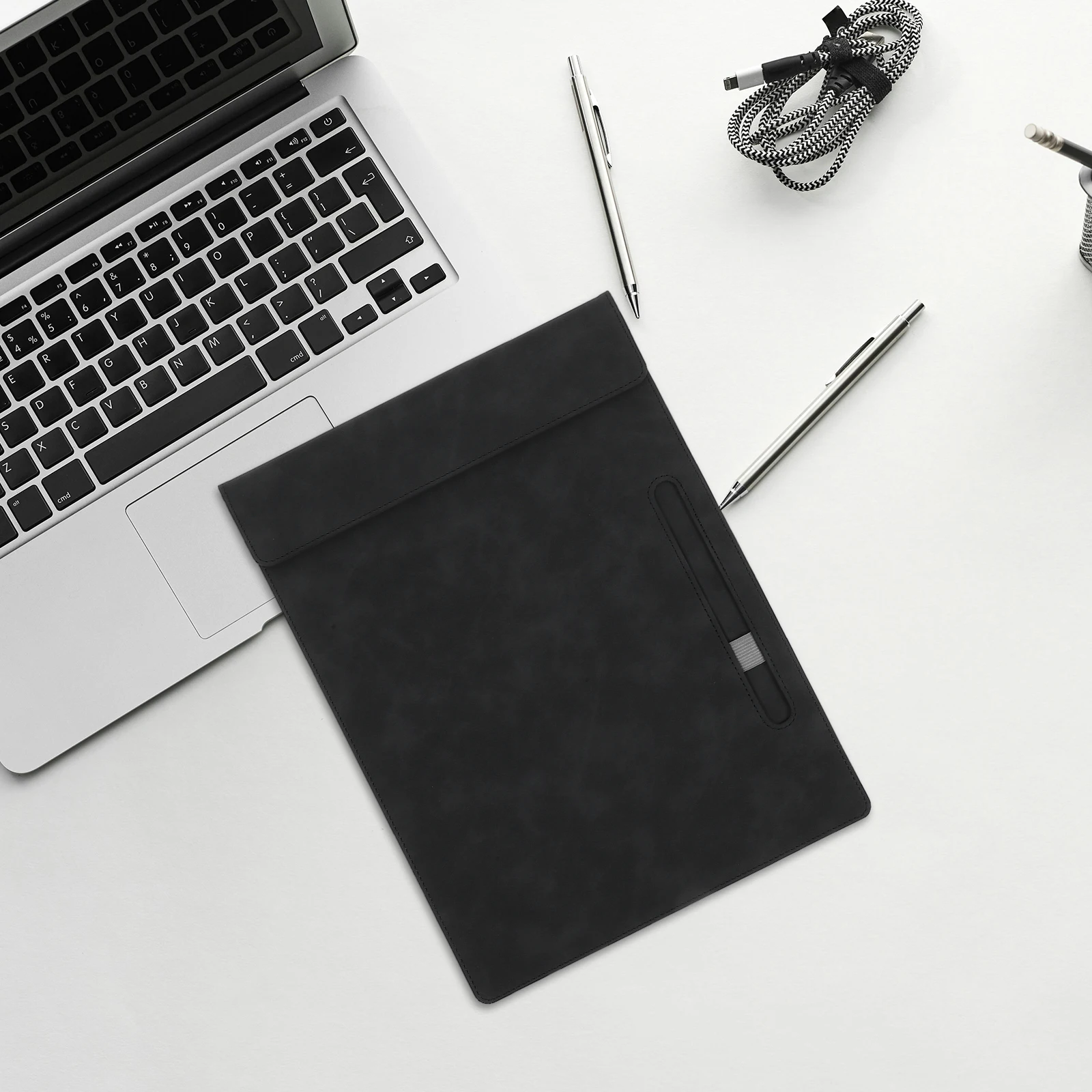 

Lightweight Magnetic Clipboard Portable Writing Board for Office Home Logistics Document Clipping and Note Taking Compact Size