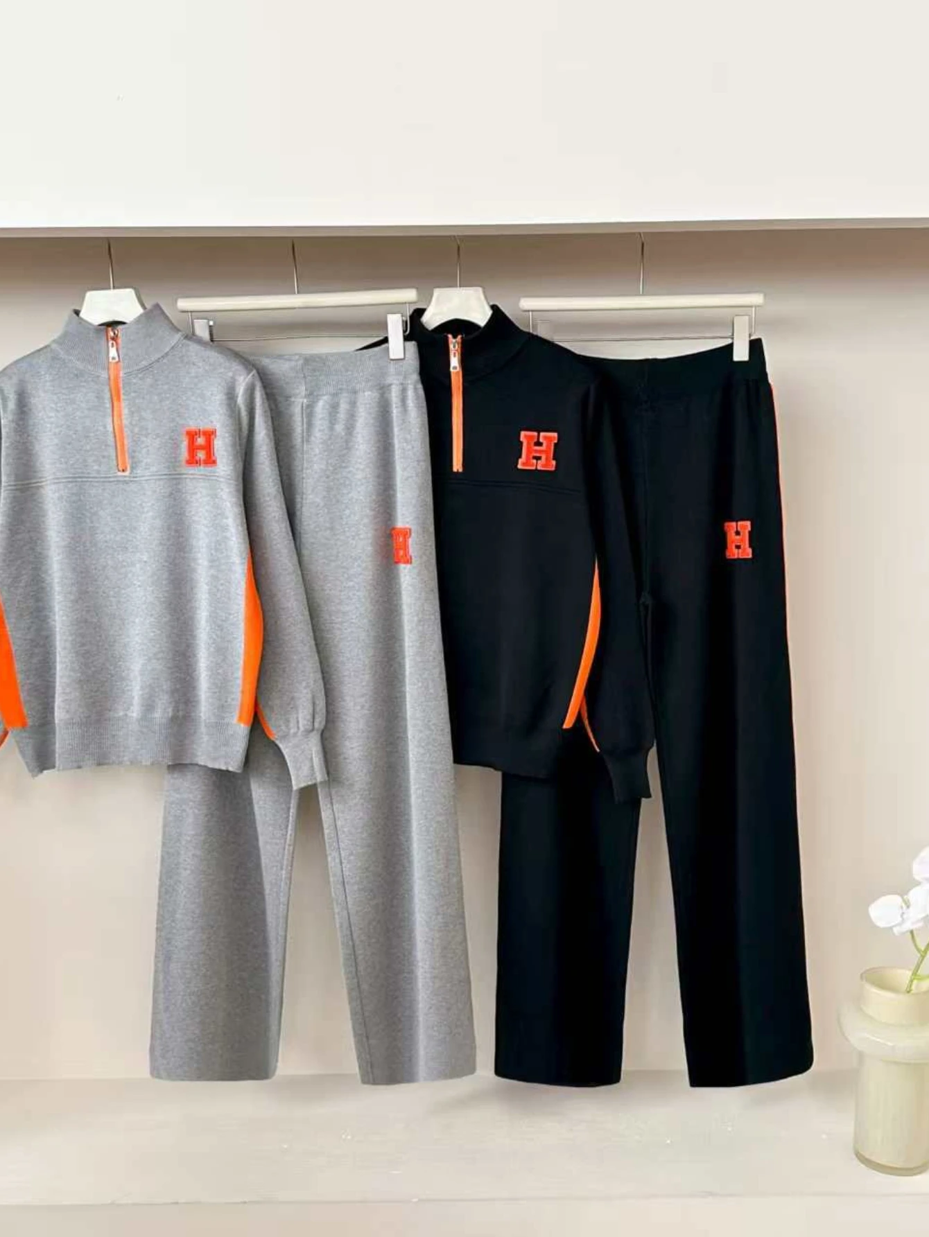 

European 2025 autumn Stand up Collar Zipper Embroidered Long Sleeve Sweatshirt Sports and Wide Leg Pants Knitted Set for Women