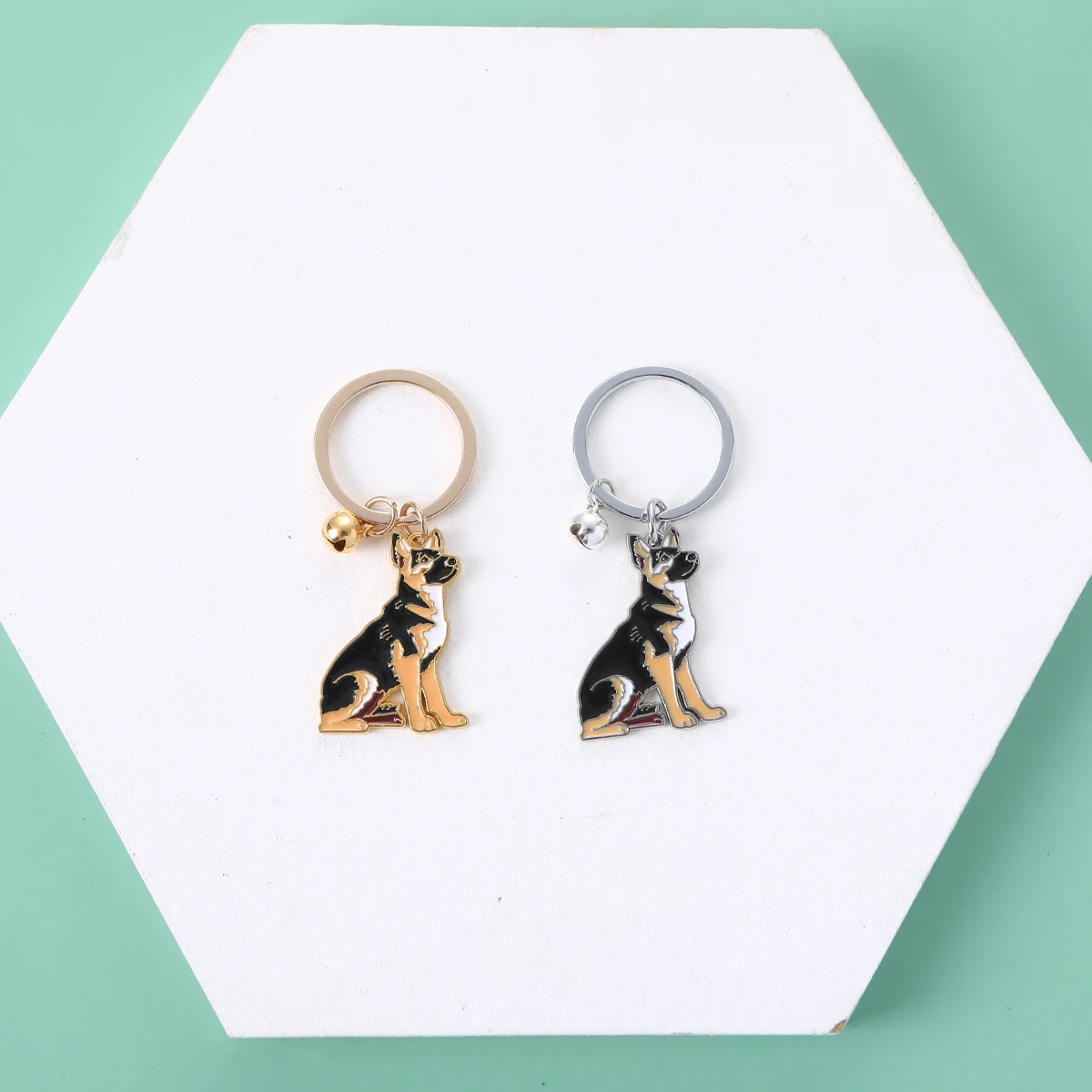 Fashion Pet German shepherd dog Keychain Dog Pendant Animal Bell Enamel Keyring Women Bag Jewelry Girls gifts