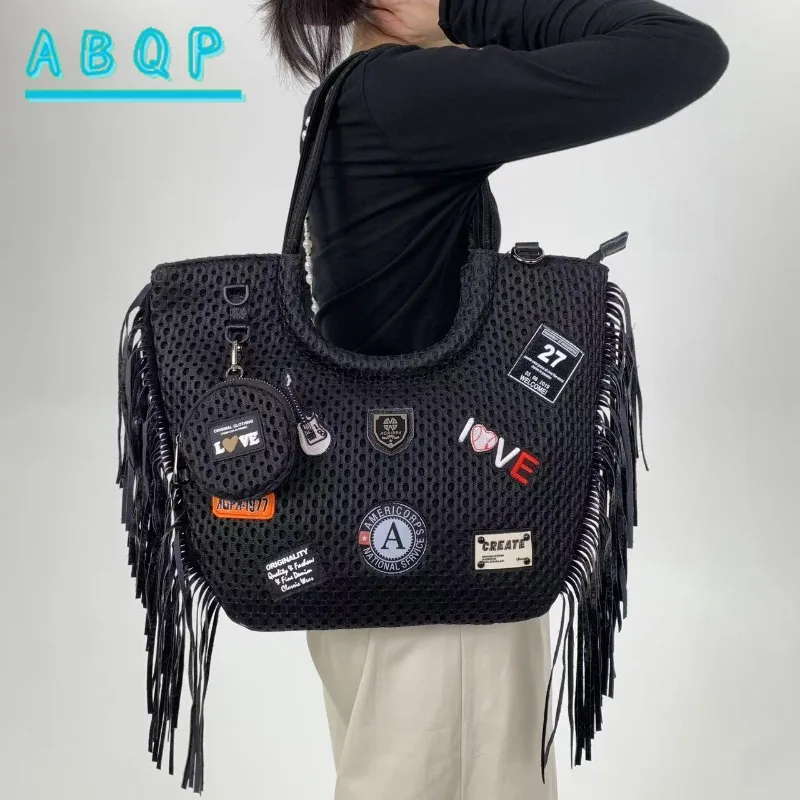 حقيبة كتف نسائية عصرية شبكة نايلون مهدب حقائب ساع شخصية حمل حقيبة سعة كبيرة حقيبة السفر في الهواء الطلق