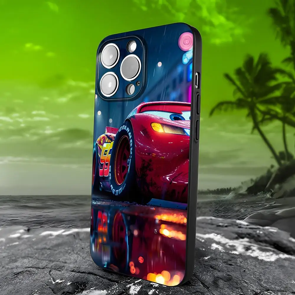 Cars 95 Lightning McQueen Phone Case For IPhone 15 16 13 Pro Max 14 12 11 Xr X 8 7 6 Plus Luxury Back Cover