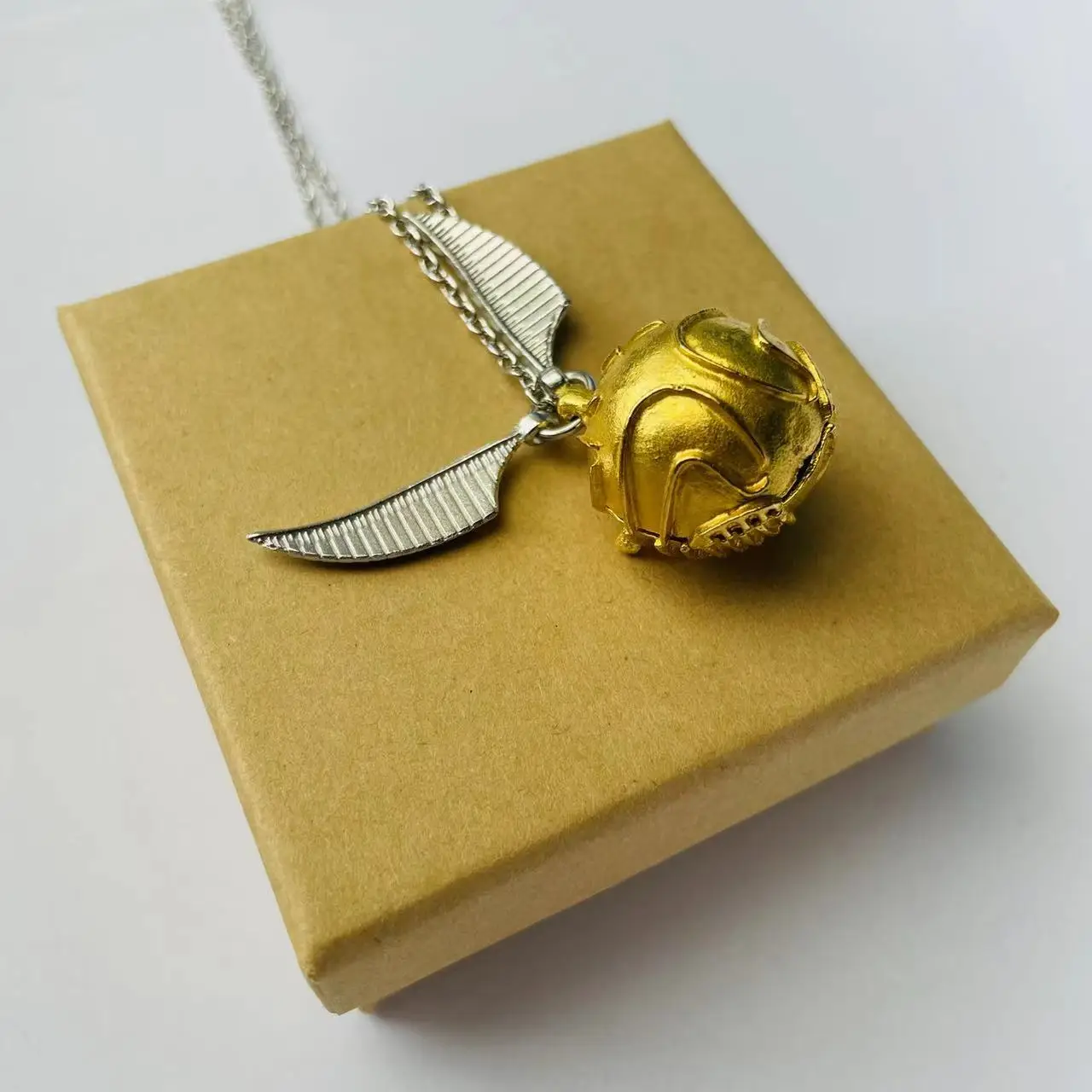 Cute Golden Ball With Wings Pendant Necklace Vintage Hard Paper Gift Box 2pcs Set Magic Game Cos Snitch Halloween Birthday Gift