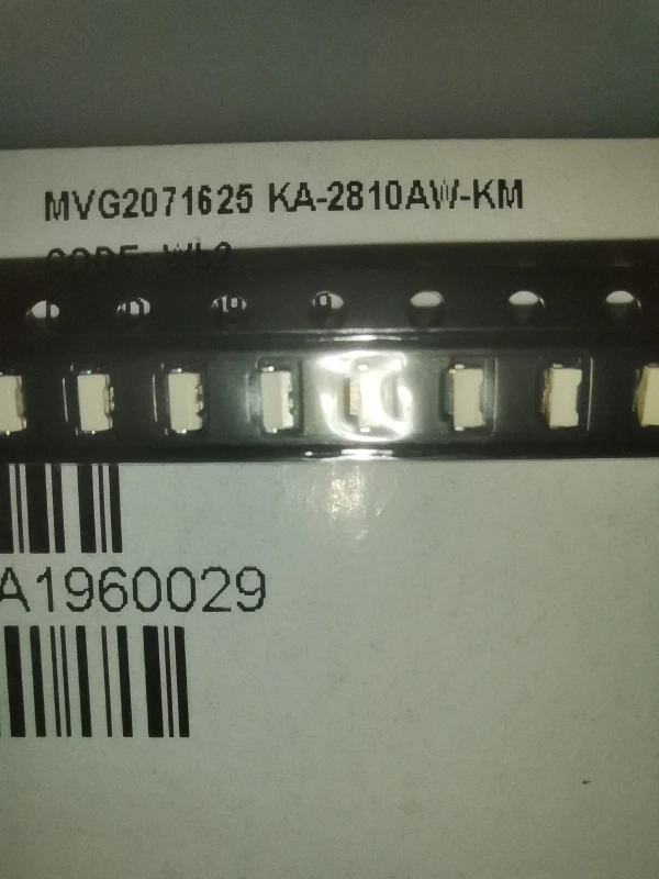 50PCS/KA-2810AW-KM 2810 (215) Side White Highlight Backlight LED Beads