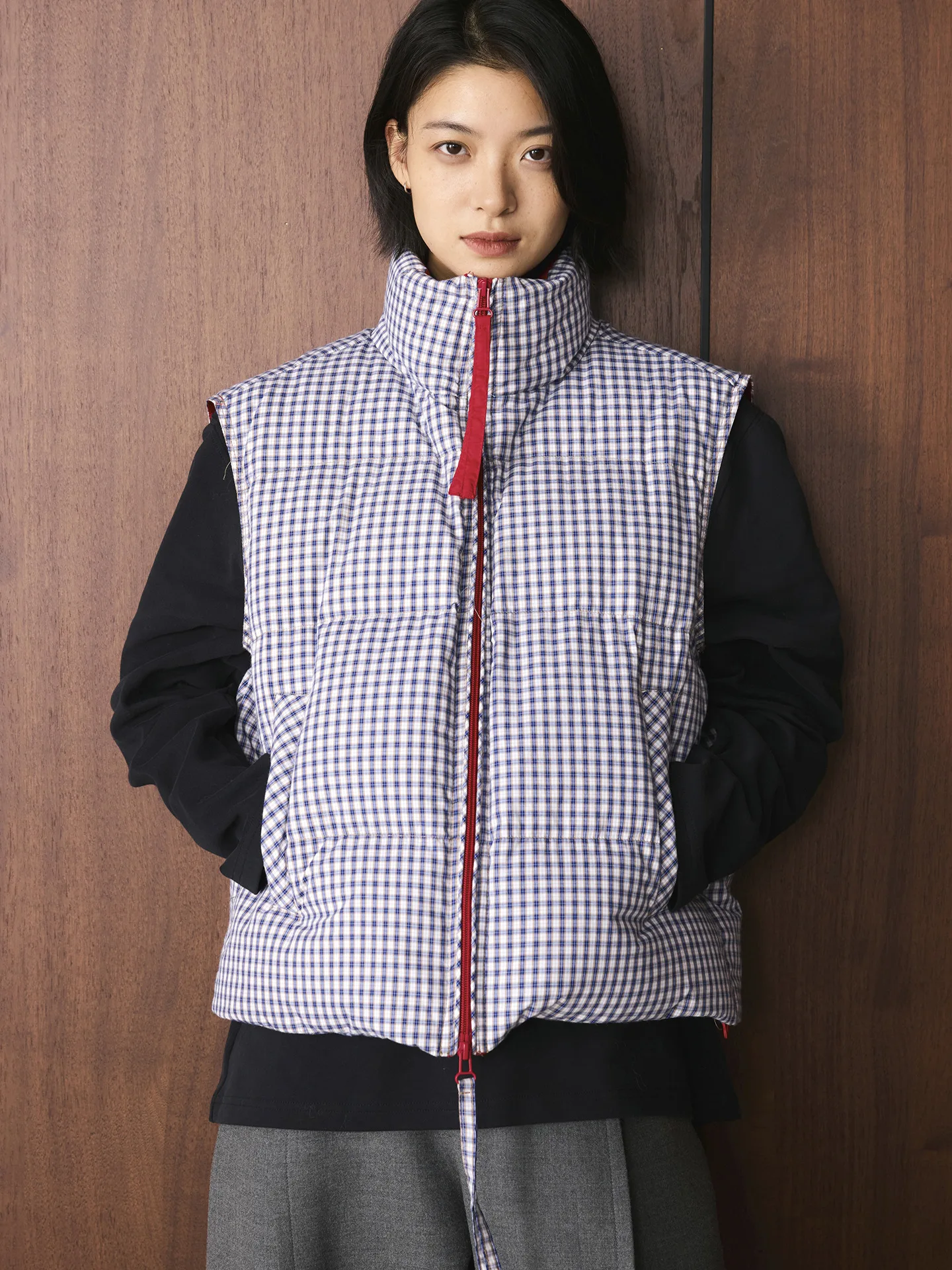 

Winter new Korean retro fashionable contrasting color plaid double zipper down vest comfortable warm top for women