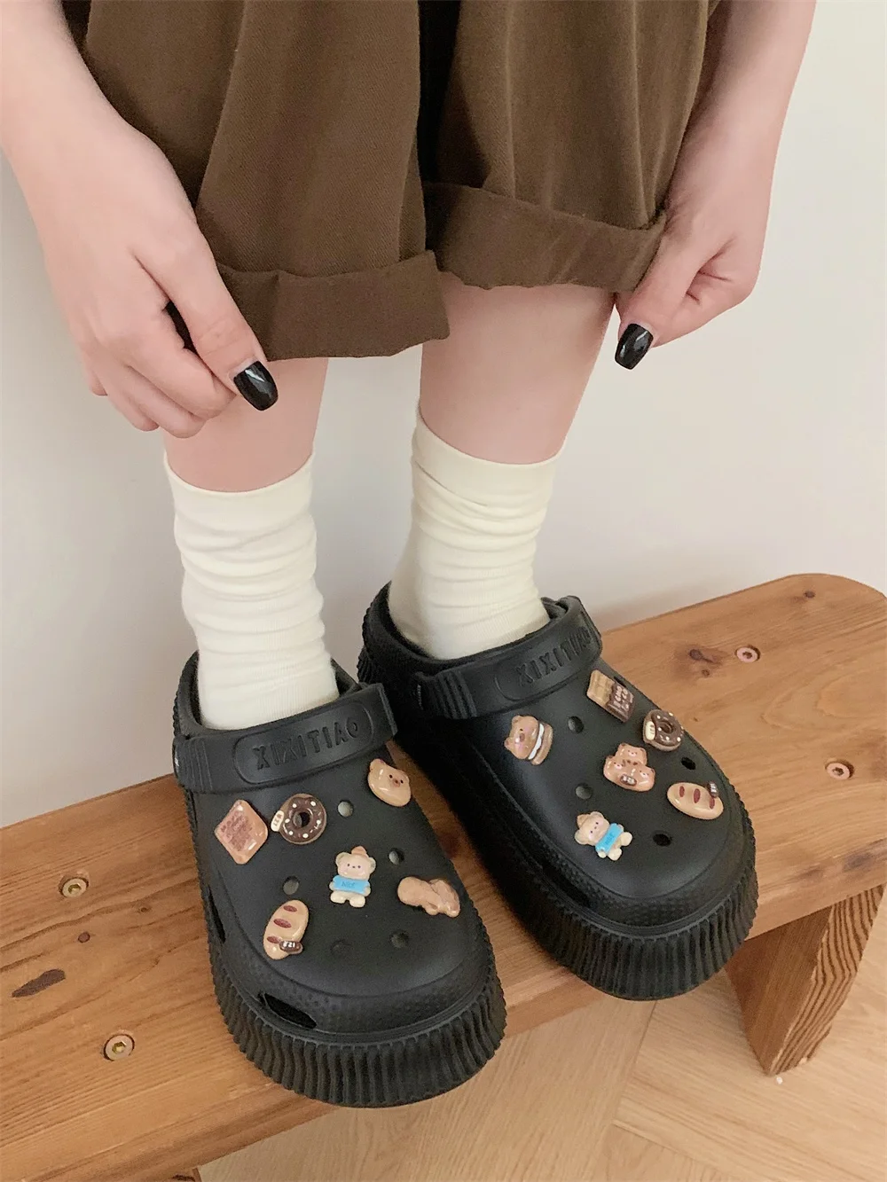 

Vacation Thong Sandals Thick Bottom Beach Casual Women's Shoes Fashionable Cartoon Hollow out Design Summer Flat Heel EVA