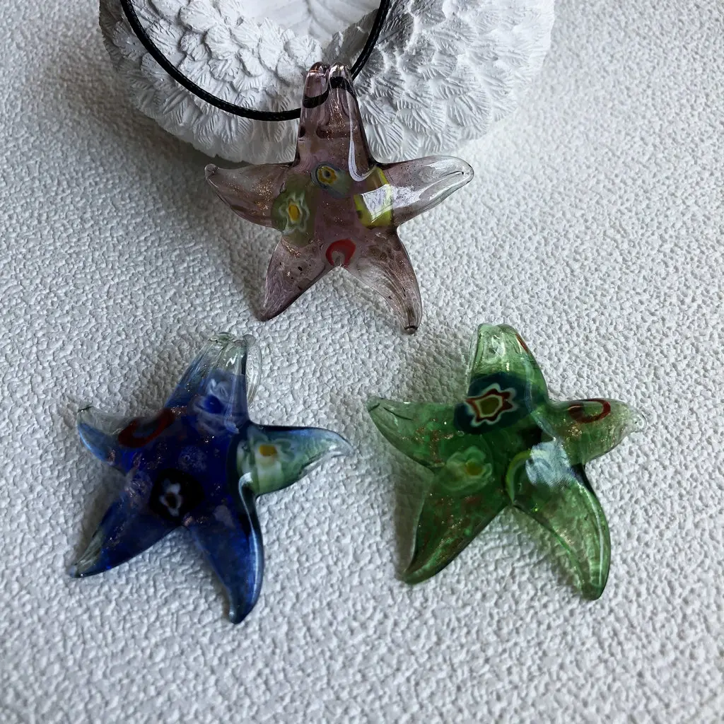 1pc Creative Painting Art Starfish Interior Flower Glass Pendant Necklace with Multiple Colors Available: Red, Blue, Purple, Dee