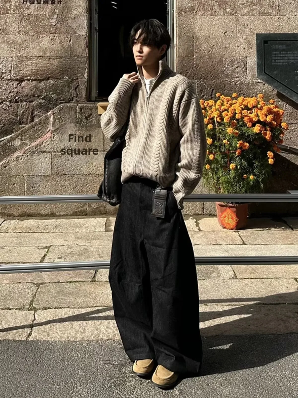 

Мужской вязаный кардиган в стиле ретро с узором «осенние пшеничные колосья», свободный крой, воротник-стойка, светло-коричневый