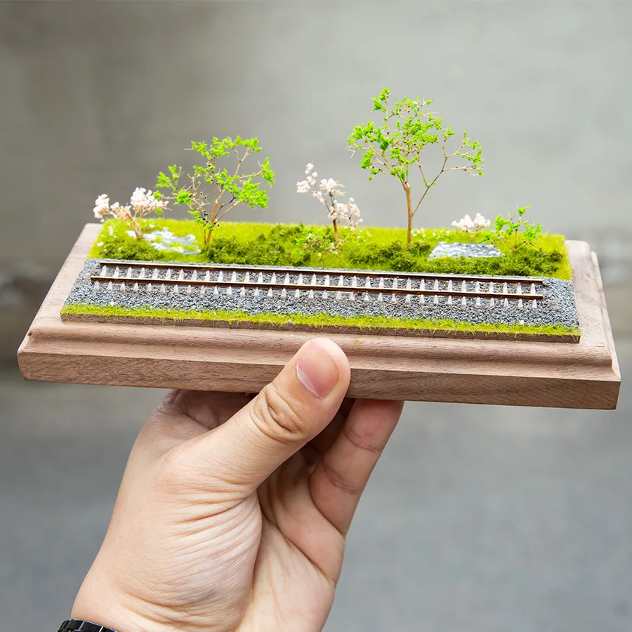 Miniature Railway Layout Simulation Train Track Scene Model Four Seasons Grass Cluster Diorama Display Box Toys Birthday Gift