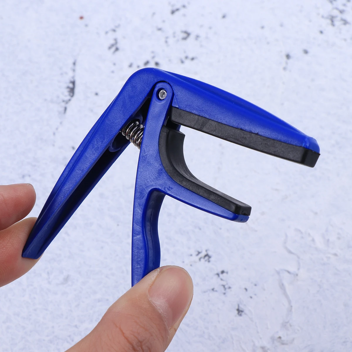 

Ukelele Capo for Guitar Ukulele Clip-on Acoustic Clamp Instrument Accessories Silicone Padding Protect Strings Beginner
