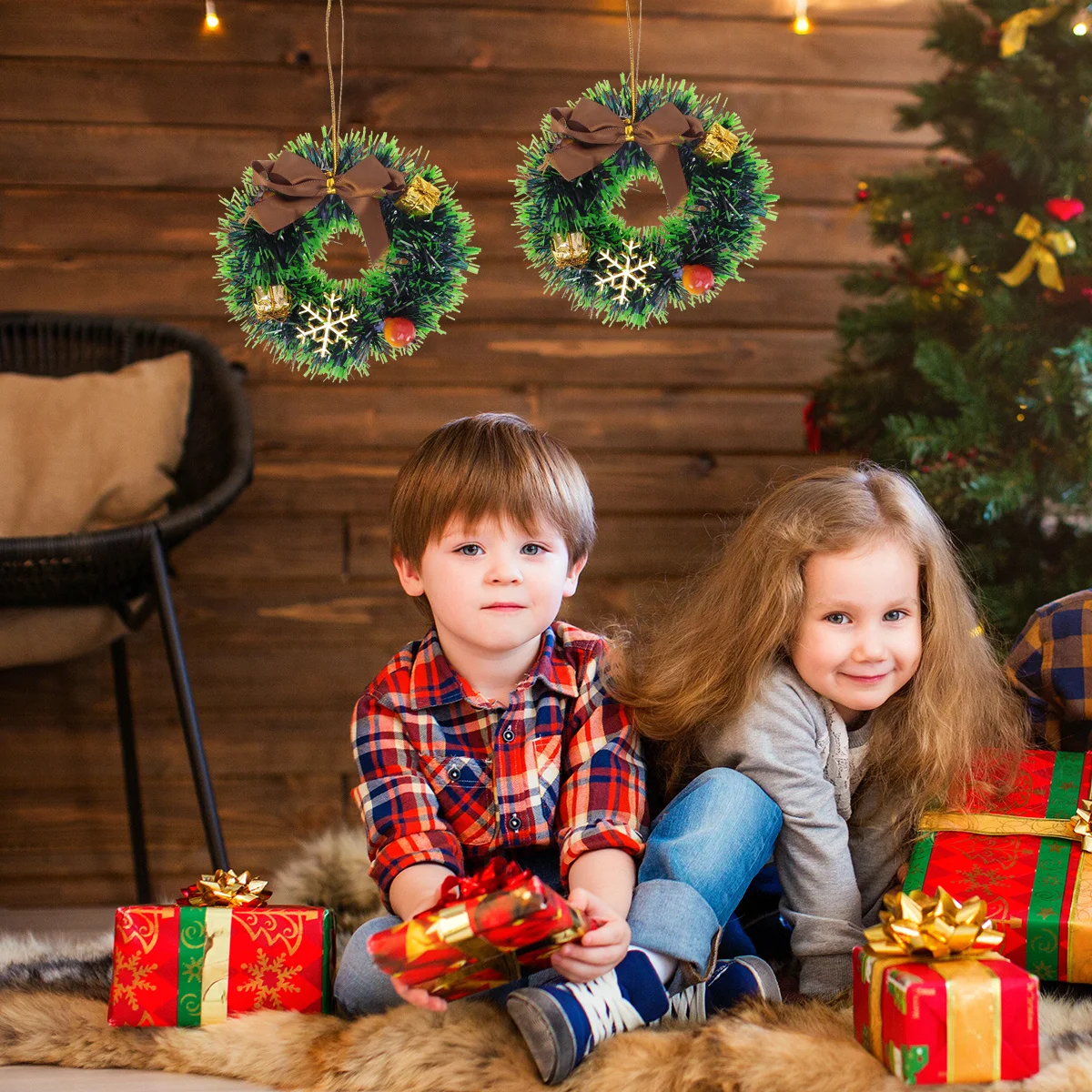 

Festive Christmas Wreath Garland Small Hanging Ornament for Tree Door Window Wall Party Home Decor Environmentally Friendly