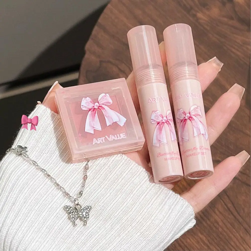 4 Lipstick+1 Powder Blusher Cosmetics Gift Box Set Smooth Texture, Color Rendering Valentine's Day Birthday Lipstick Gift Box