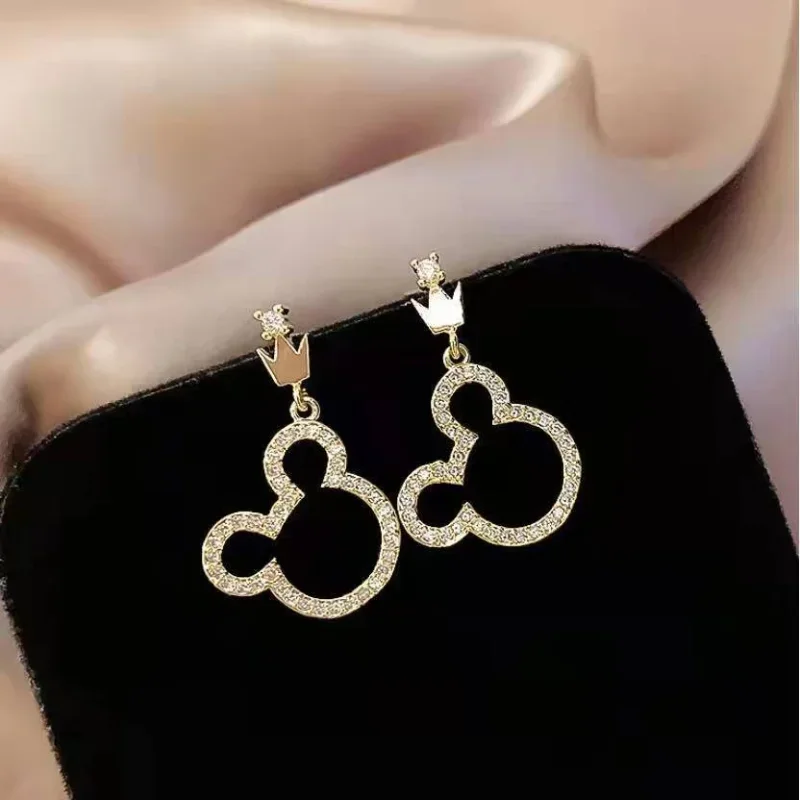 new Disney Earring Mickey Mouse Minnie Anime Jewelry Accessories Versatile Cartoon Stud Earring Women Girl Kids Birthday Gifts