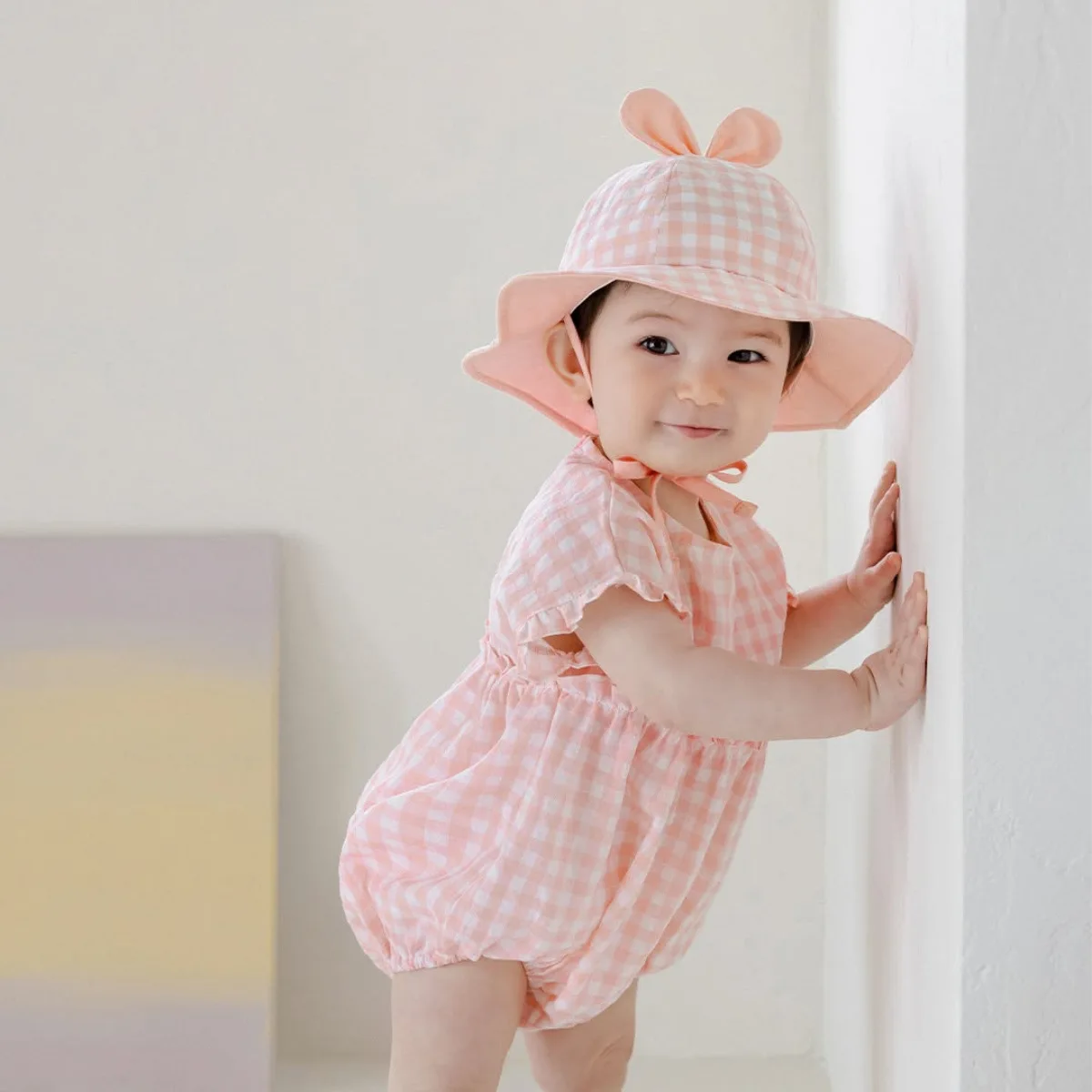 2026 Summer New Baby Sleeveless Bodysuit + Hat Infant Girl Sweet Ruffle Plaid Jumpsuit Thin Cotton Newborn Clothes 0-24M