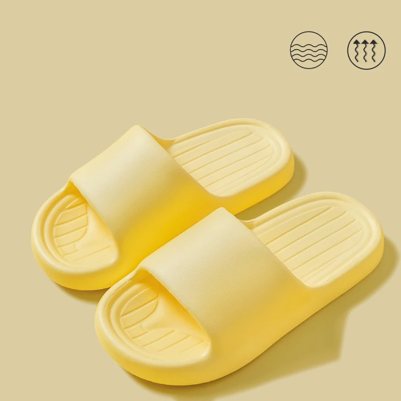 شباشب نسائية صيفية جديدة موديل 2025 بنعل ناعم للاستحمام الداخلي والخارجي شباشب للزوجين غير زلقة