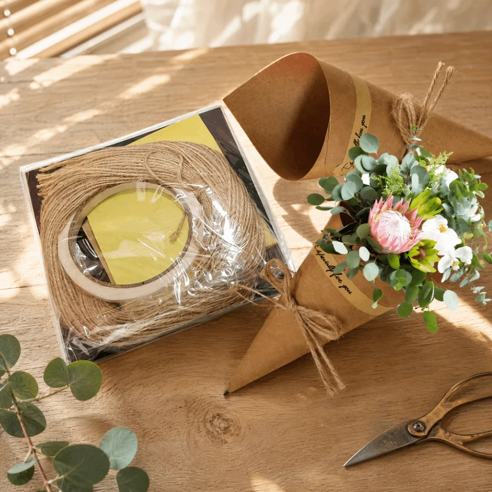 50 Pieces Paper Bouquet Wrapping Paper with Hemp Rope with Label Sticker Kraft Paper Cones 15x15cm Brown Black