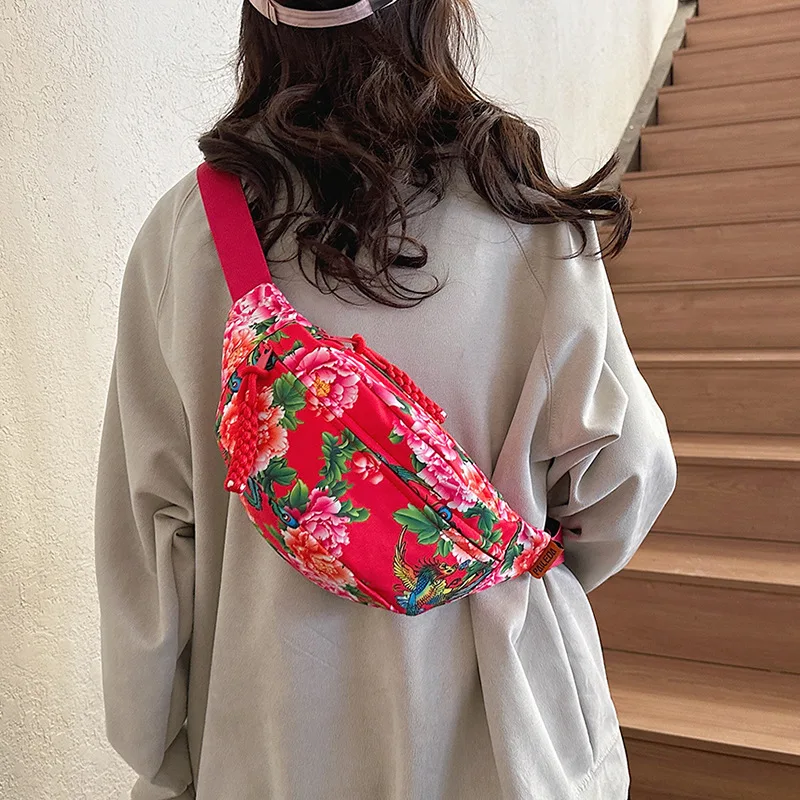 2024 New Chinese Hot Breast Bag Northeast Big Flower Foreign Style Crossbody Bag Personality Versatile Korean Fashion Fanny Bags