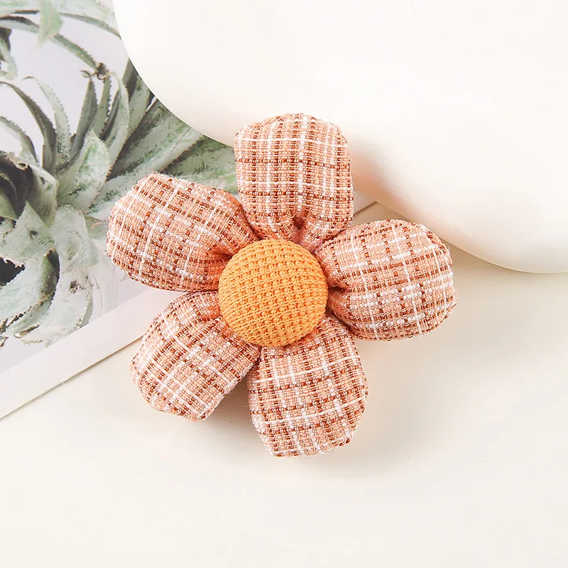 

500 шт., оптовая продажа, хлопково-льняная ткань, ремесленная плед, пятилепестковый цветок, мягкий бант-бабочка, аксессуары, аксессуары для волос «сделай сам», Brooc
