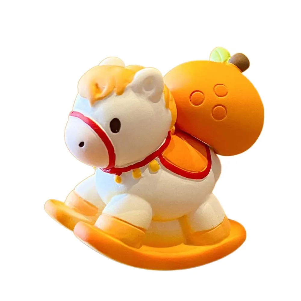 Desenhos animados 2026 cavalo ano mascote ornamentos fortuna resina zodíaco cavalo estatuetas pequeno bonito cavalo figuras ornamento