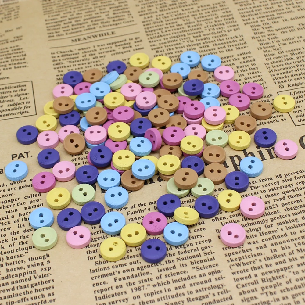 100 or 200pcs /lot 10mm Mix color Buttons 2 Holes Handwork mini buttons kids Crafts Accessories DIY Scrapbooking