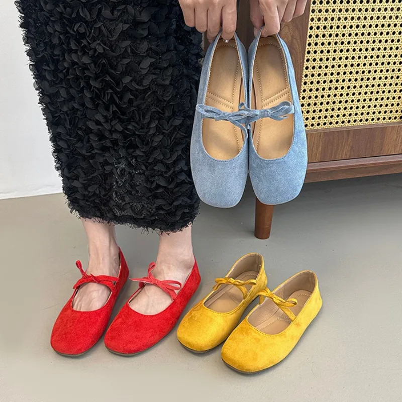 

Новинка 2025, весенне-осенние женские туфли на плоской подошве с круглым носком, неглубокие слипоны, женские повседневные балетки, элегантные модельные туфли Женская Обувь