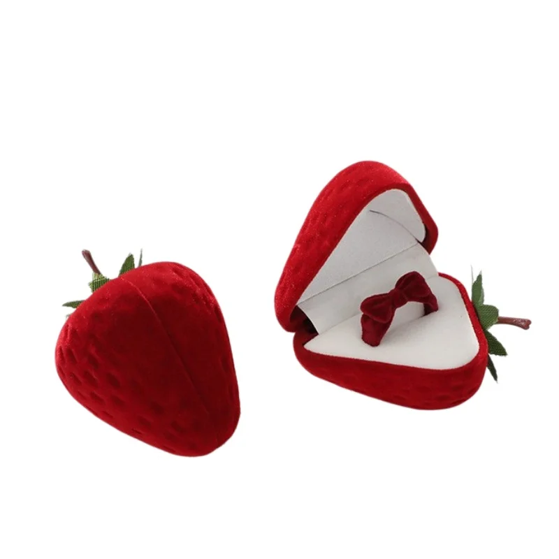 Cute Strawberry Ring Box Strawberry Shaped Velvet Ring Jewelry Storage Box Gift Box Ring Earrings Jewelry Counter Display Props