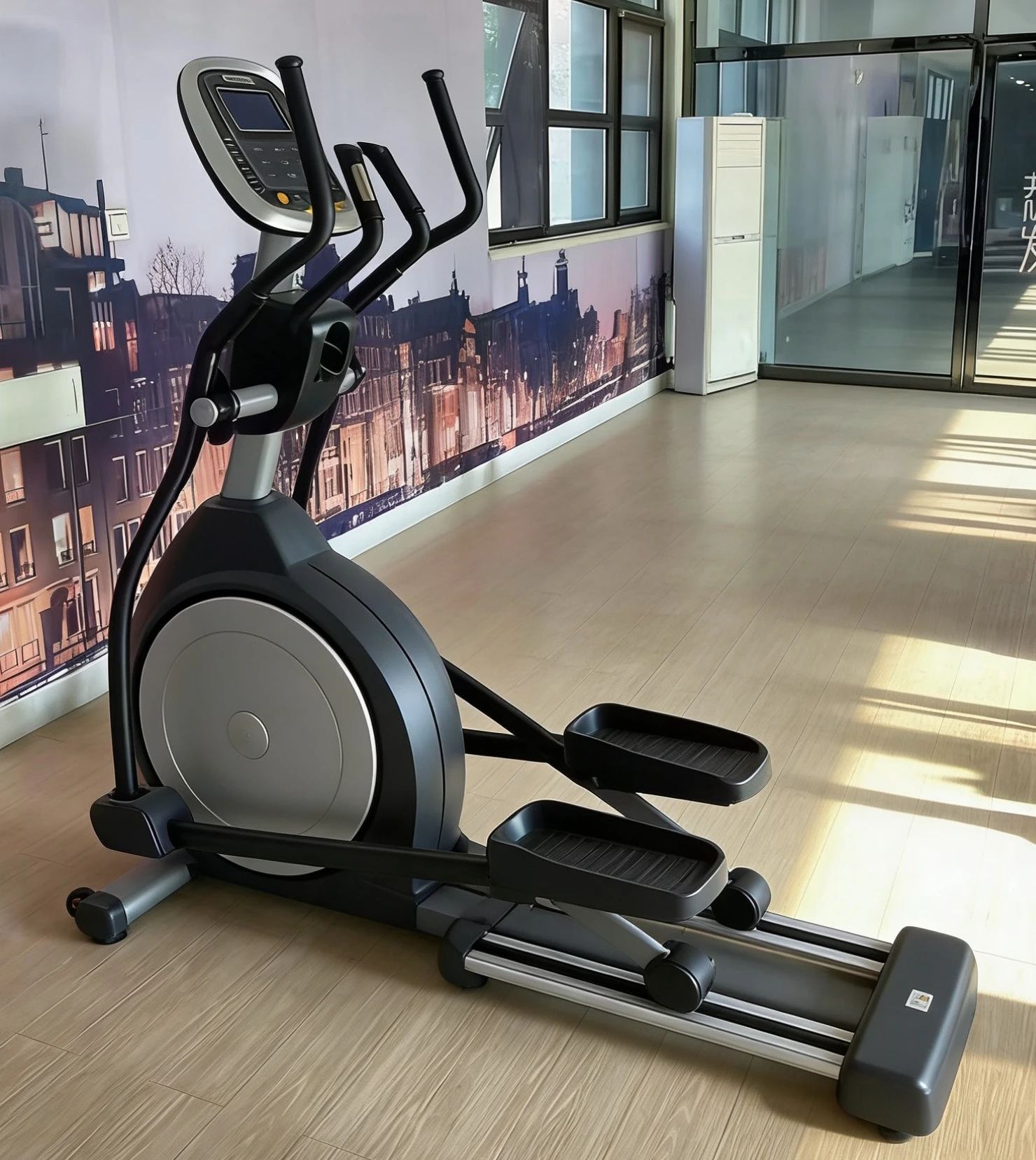 New Electric Elliptical Fitness Machine with Magnetic Control and Silent Weight Loss Equipmentpromote sales
