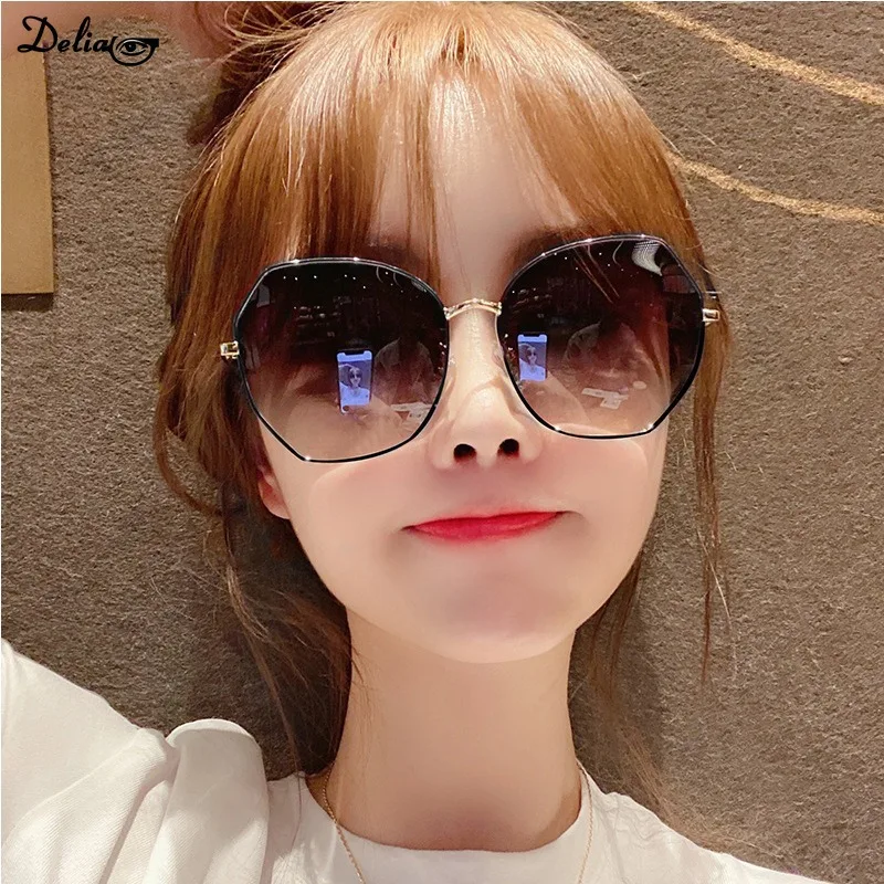 Fashion Vintage Sunglasses Women Brand Designer Retro Blackout Sun Glasses Female Ins Popular Colorful Luxury Eyewear