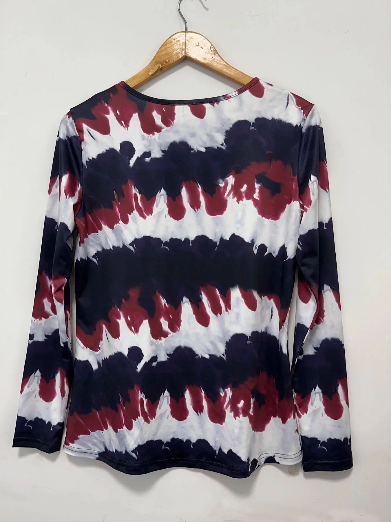 เสื้อฮู้ดซิปพิมพ์ลายผู้หญิง แขนยาวทรงตรง สไตล์ลำลอง ไซส์ใหญ่ สำหรับฤดูใบไม้ผลิและฤดูใบไม้ร่วง แฟชั่นใส่ได้ทุกวัน