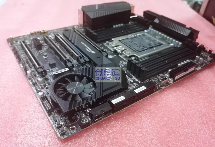 اللوحة الأم TRX40 PRO 10G المملوكة مسبقًا، وحدة المعالجة المركزية Ruilong 3960X تقديم التعلم العميق