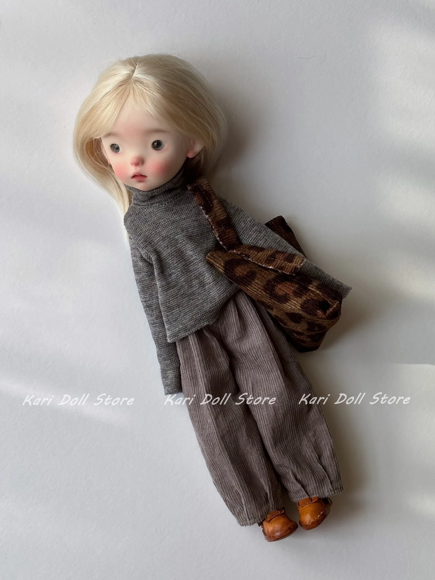 

Kari Doll Clothes and skirts 2026 Gray turtleneck long-sleeve top with balloon pants set for Landazz Landoudou Doll