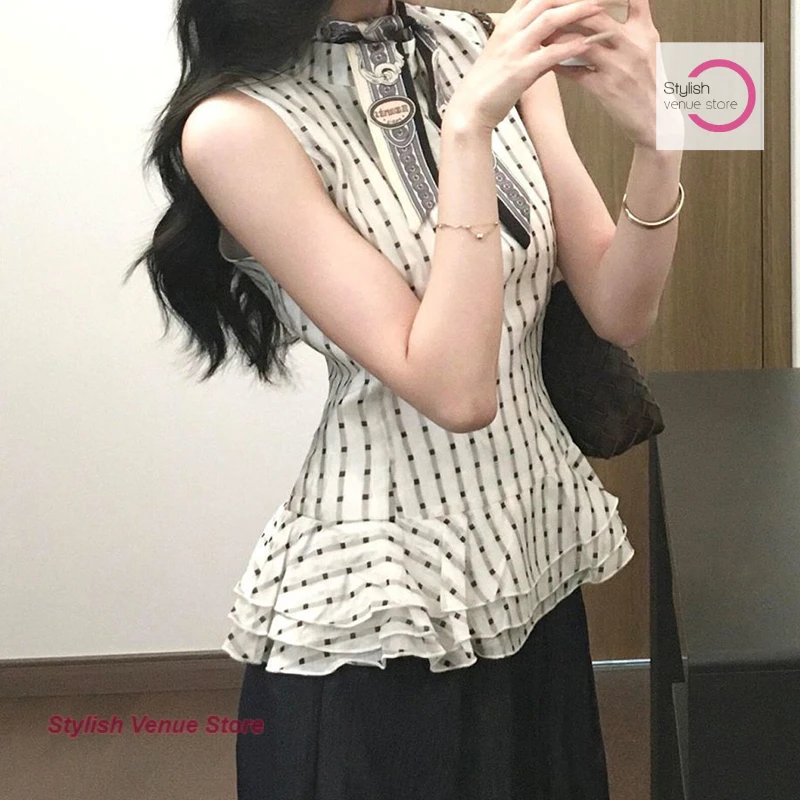 French temperament plaid sleeveless neck coat women's summer new fashion design lace hem waist casual slim T-shirt womens tops