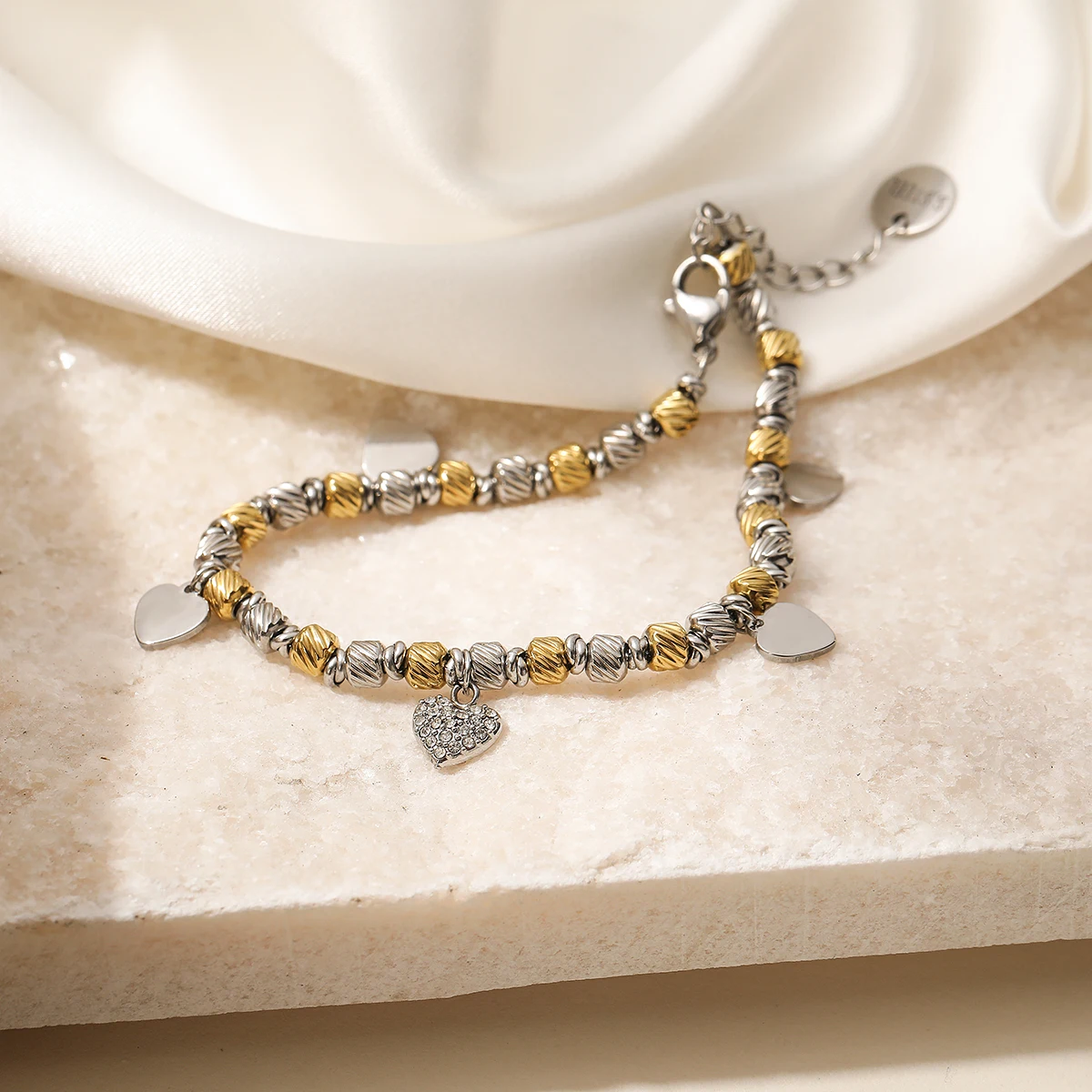 NEWBUY العصرية غير يتلاشى الفولاذ المقاوم للصدأ الخرز القلب سحر أساور للنساء مجوهرات اكسسوارات الحفلات