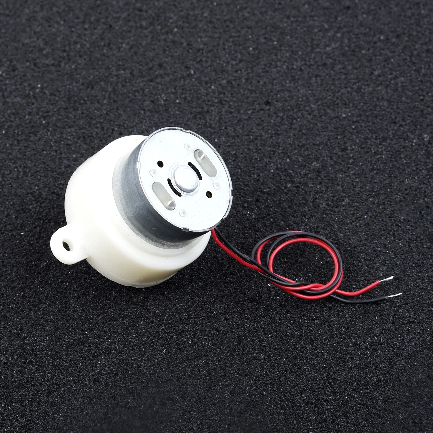 DIY 50mA Small DC Gear Motor, Slow Low Speed 932RPM, Mini Worm Gear Motor for High Stability and Smooth Operation