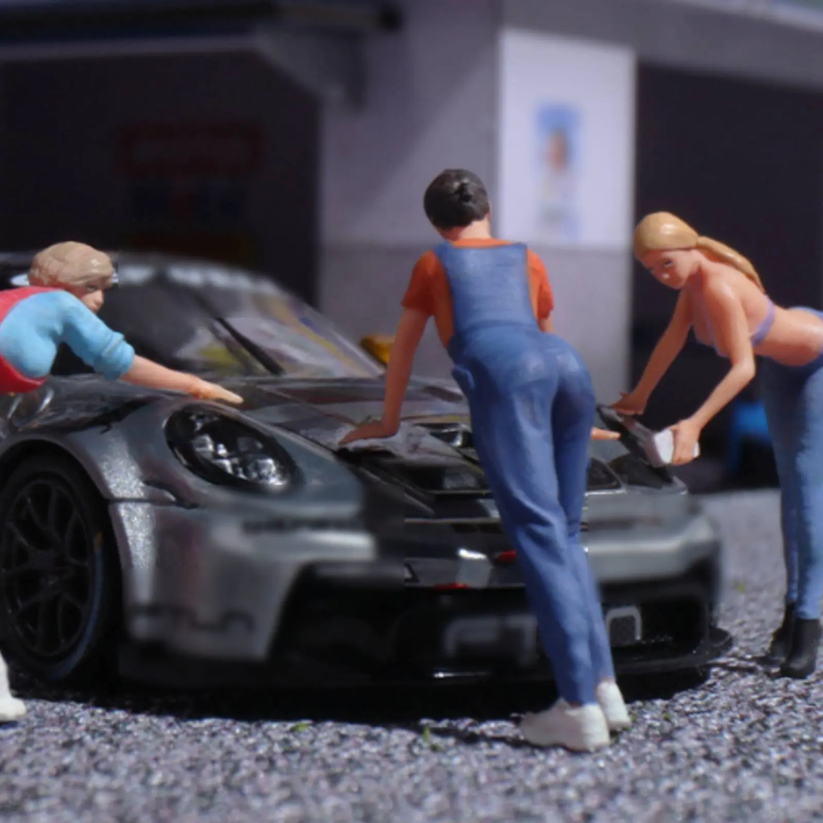 Car Wash Figurine Set Realistic 1:64 Scale Figure Set for Miniature Scene Builders, Collectible Shelf