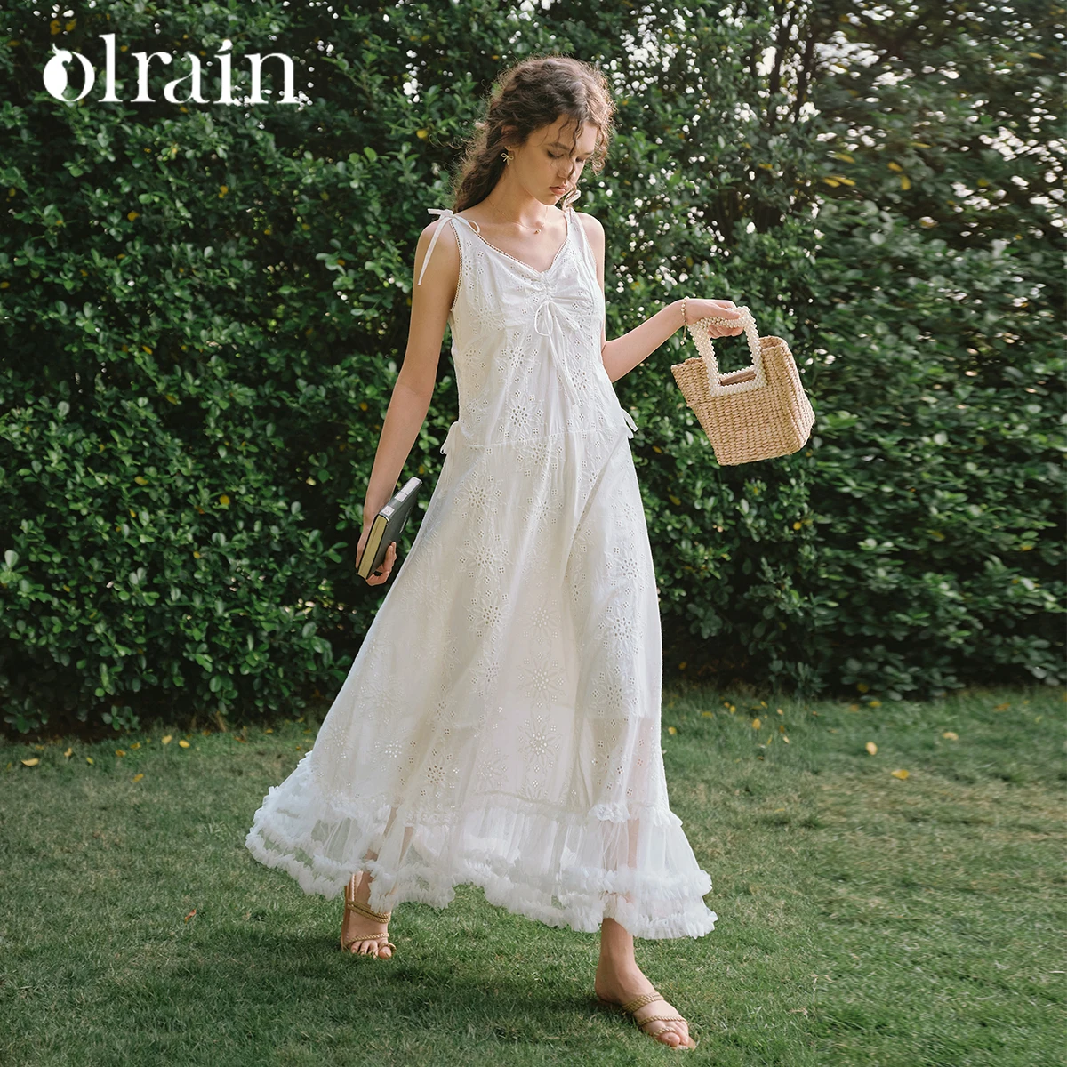 

OLrain Dresses 2025 Woman Cotton Summer Sleeveless Long White Elegant Cutwork Embroidery Ladies Dress Clothing Female O57XL98813