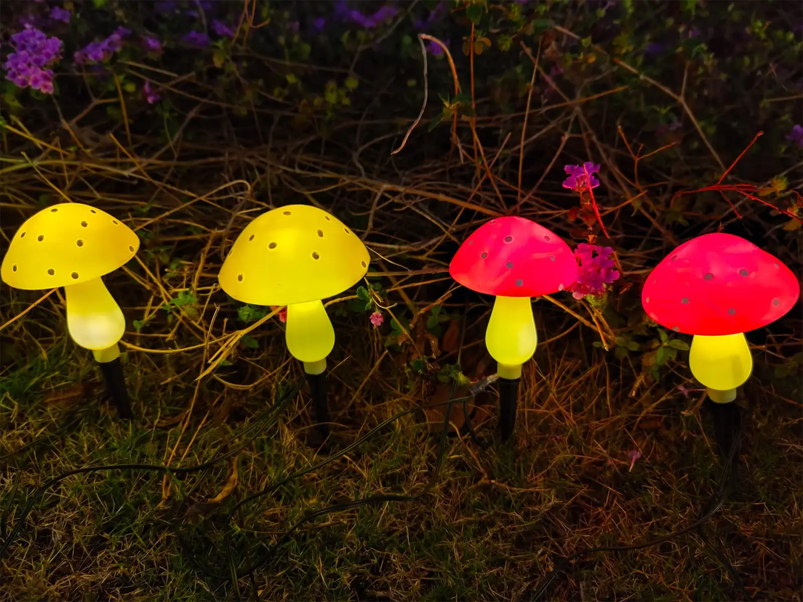 Solar Mushroom Lights Garden Outdoor Decor Stuff 8 Modes Waterproof Mushroom Night Light for Garden Pathway Landscape Yard Xmas