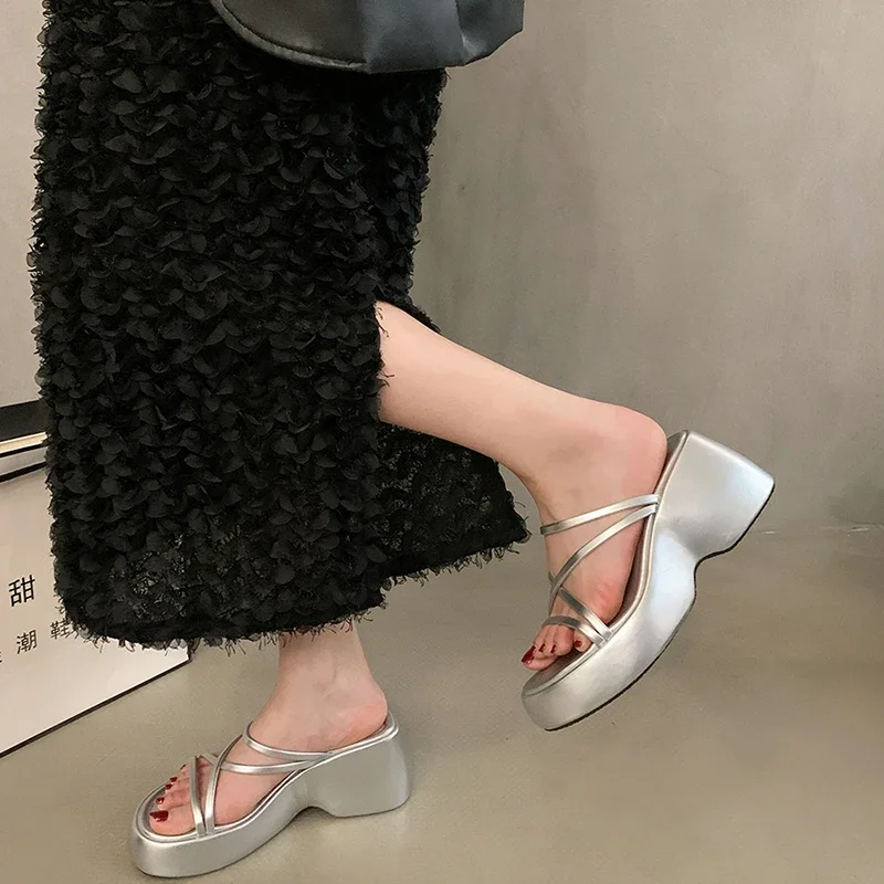 Summer Chunky Woman Slippers Fashion Narrow Band Platform Thick Heel Ladies Casual Outdoor Beach Shoes