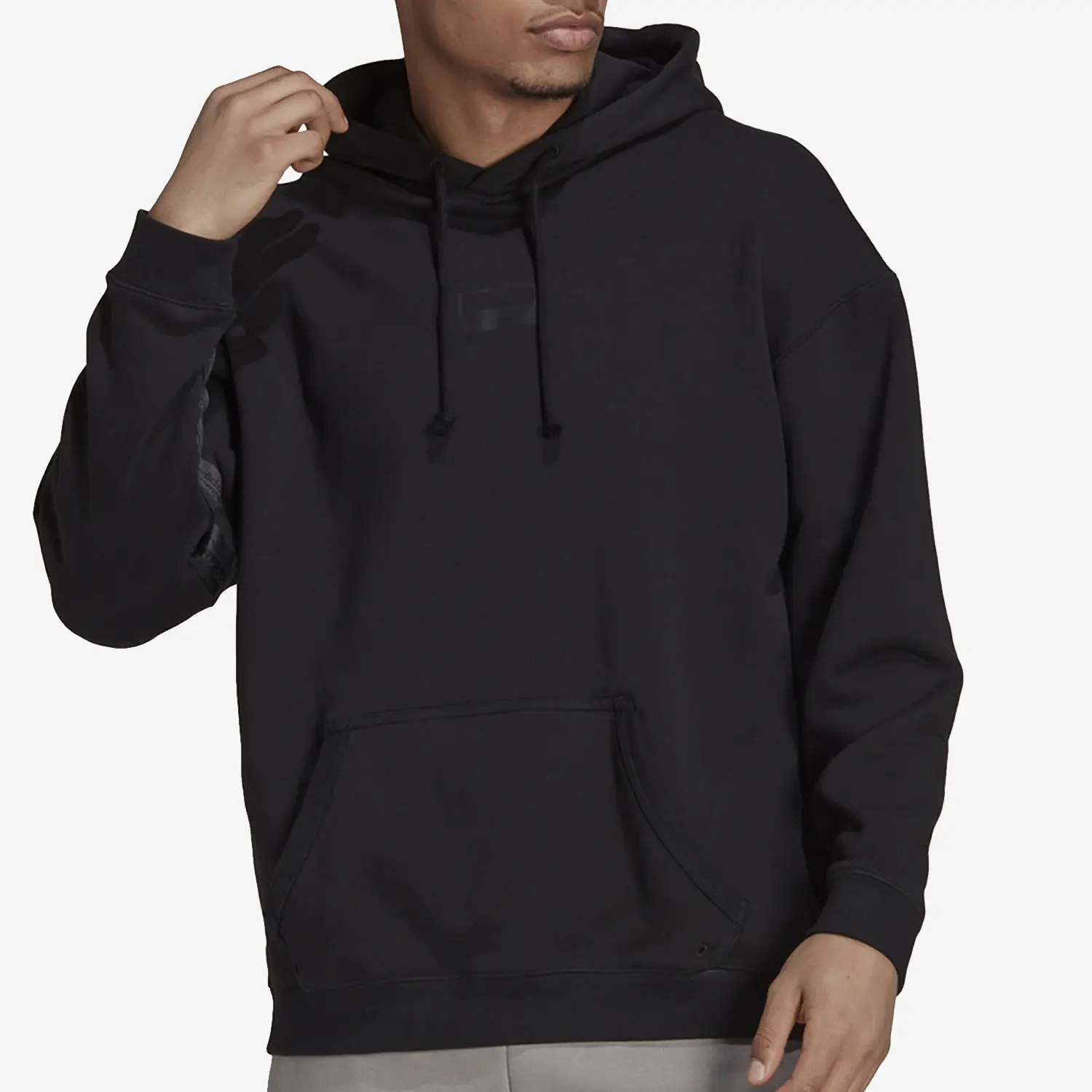 

Adidas genuine Superstar New Men's Sports Hooded Sweatshirt H11479