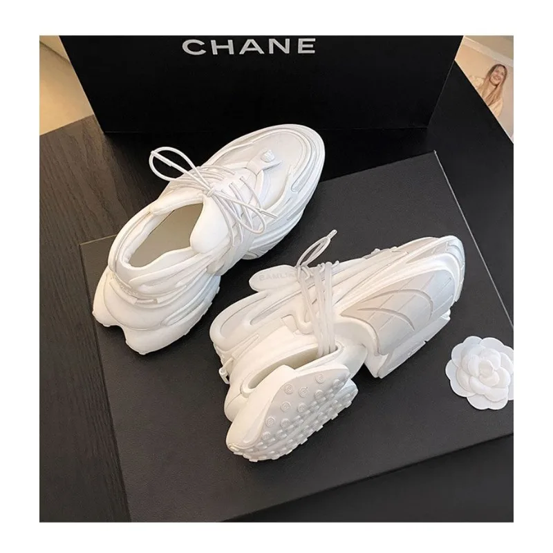 

Classic Brand Designer Thick Soled Sport and Leisure Shoe Top Quality Wearable Trekking Sneaker Anti Slip Outdoor Walking Shoe