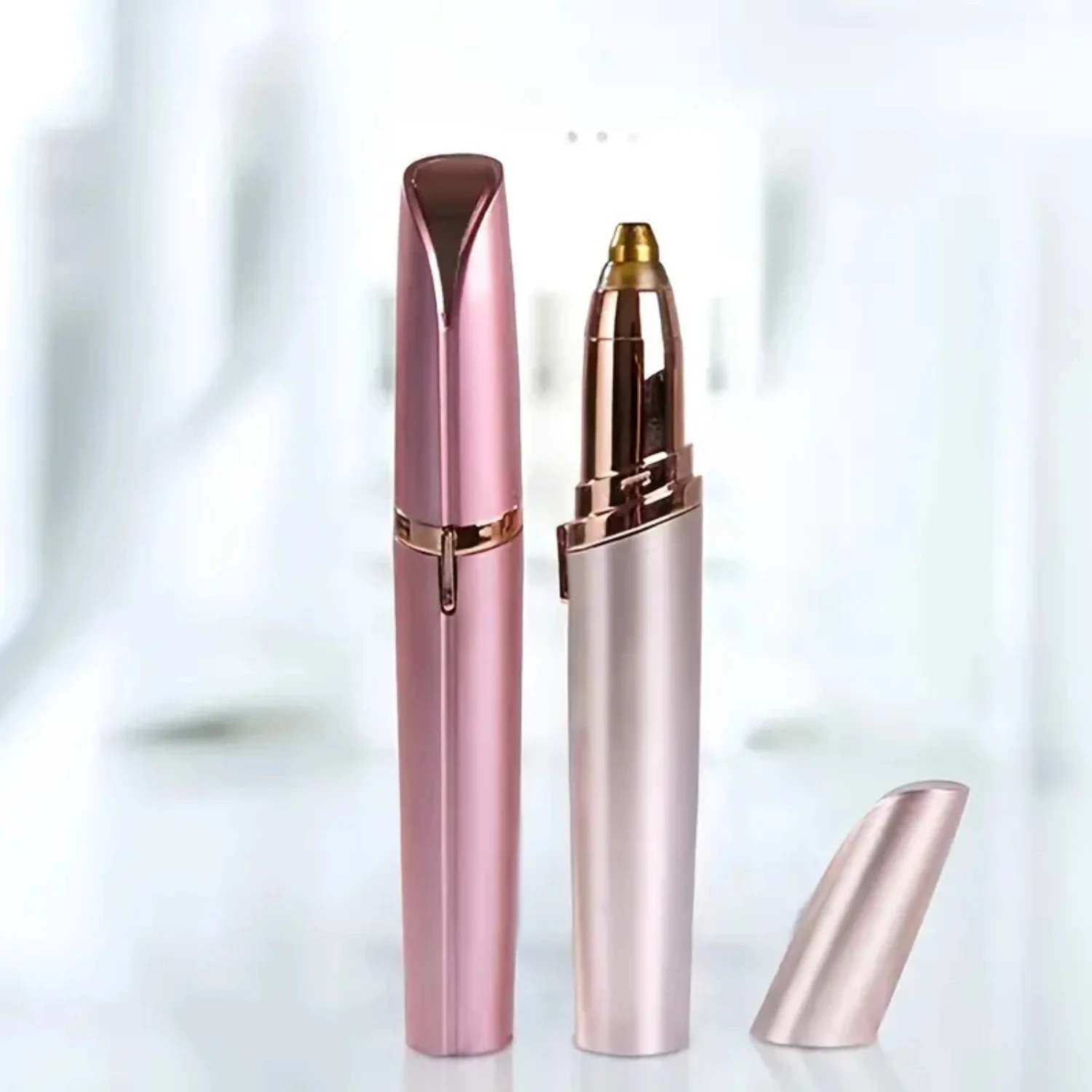 ที่แม่นยํา Rose Gold ไฟฟ้าไร้สายชาร์จจมูกผม Trimmer สําหรับคิ้วและใบหน้าความงาม, เครื่องกําจัดขนที่มีประสิทธิภาพเพื่อ Smooth &