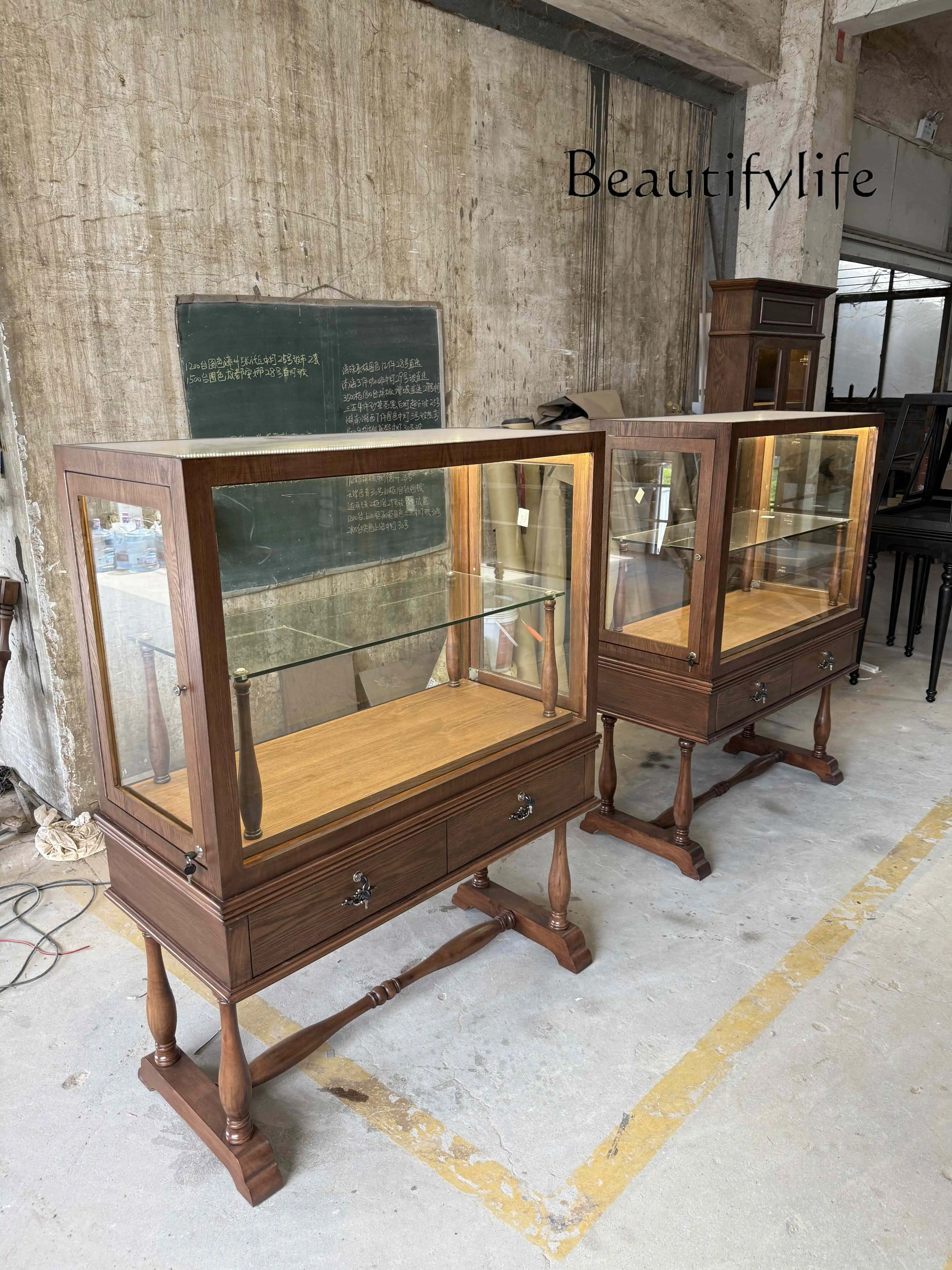 

jade specimen figure cabinet Medieval style display glass cabinet Nakajima jewelry cabinet Transparent antique