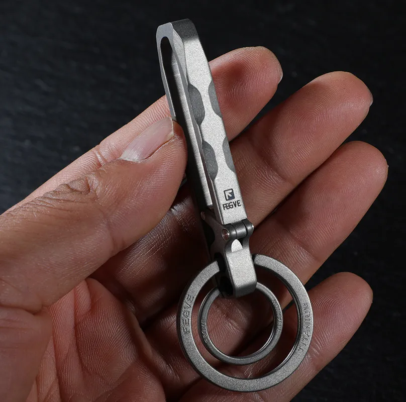 Titanium Alloy Quick-Release Keychain Belt Buckle-Men‘s Uniquely Shaped Car Key Holder, Waist Clip For Jeans,Outdoor Activities