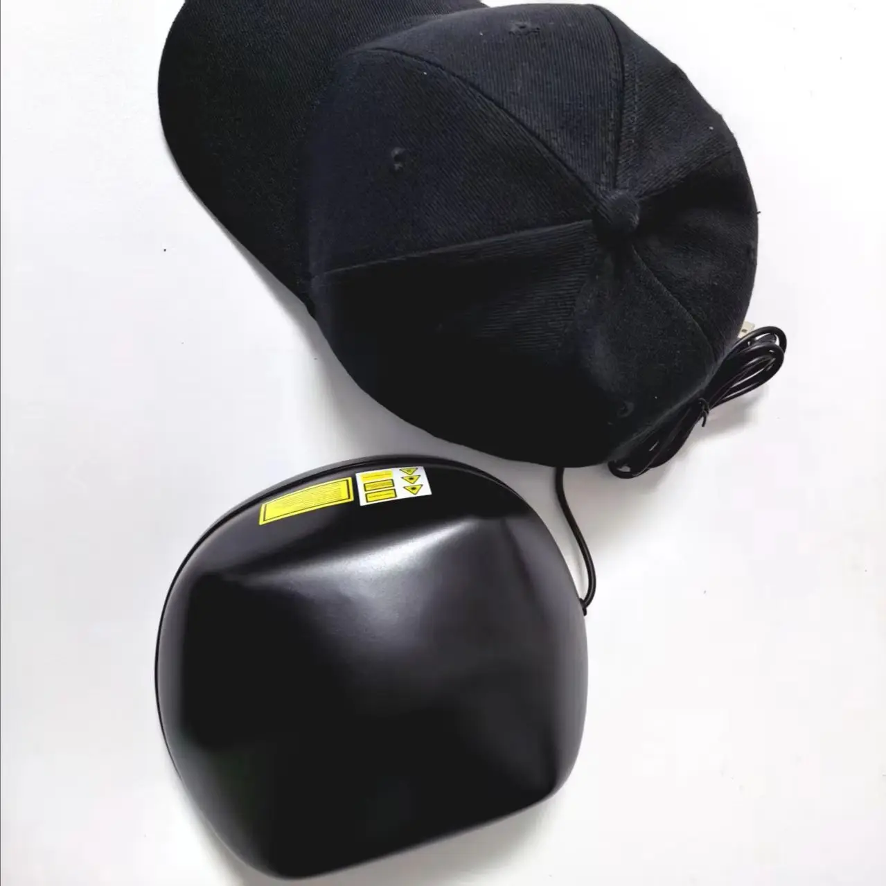 Red Light Therapy Hat for Hair Regrowth 650nm 630nm Laser Treatment Device Home Use for Thinning Hair