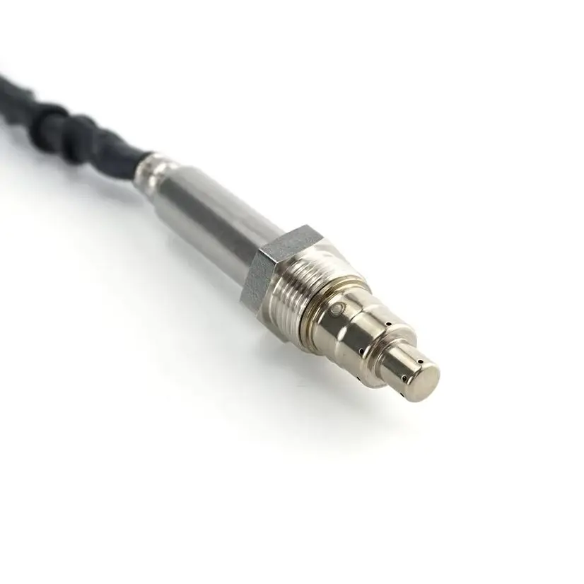 

NEW 29650-84320 5WK97302 SNS302 Nitrogen Oxide Sensor NOx Sensor 24V 29650 84320 2965084320 for Hyundai Kia High Quality