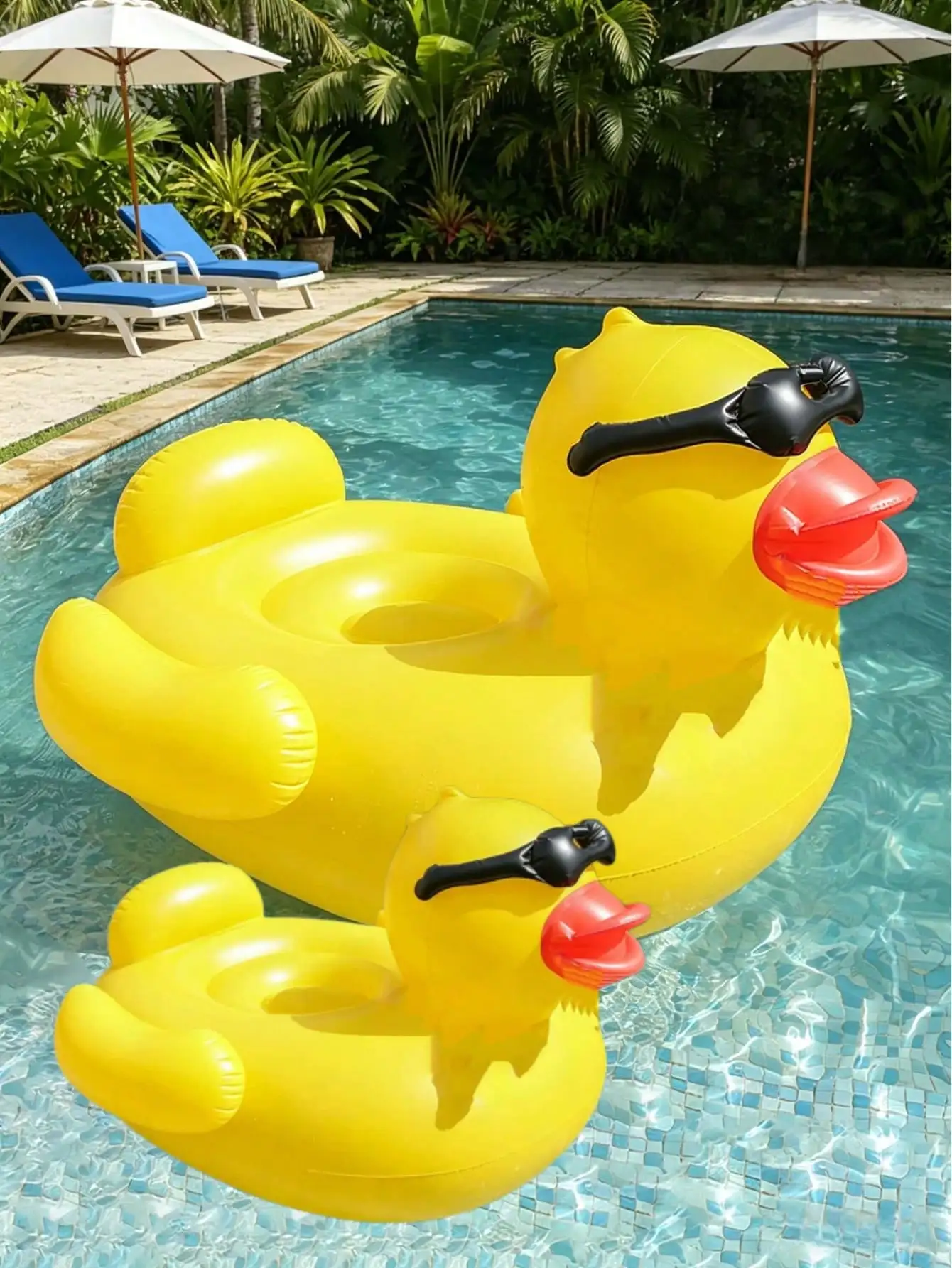 Adult water floating bed, inflatable yellow duck mount, eye-shaped mirror duck water hanging bed(Random color/style)