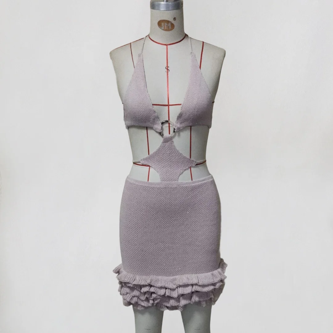 Sexy, ausgeschnittenes, gerüschtes, halterneckiges, gehäkeltes, gestricktes Tunika-Strandkleid, Strandkleid, Strandmode, Damenmode V8234 – Detail 9