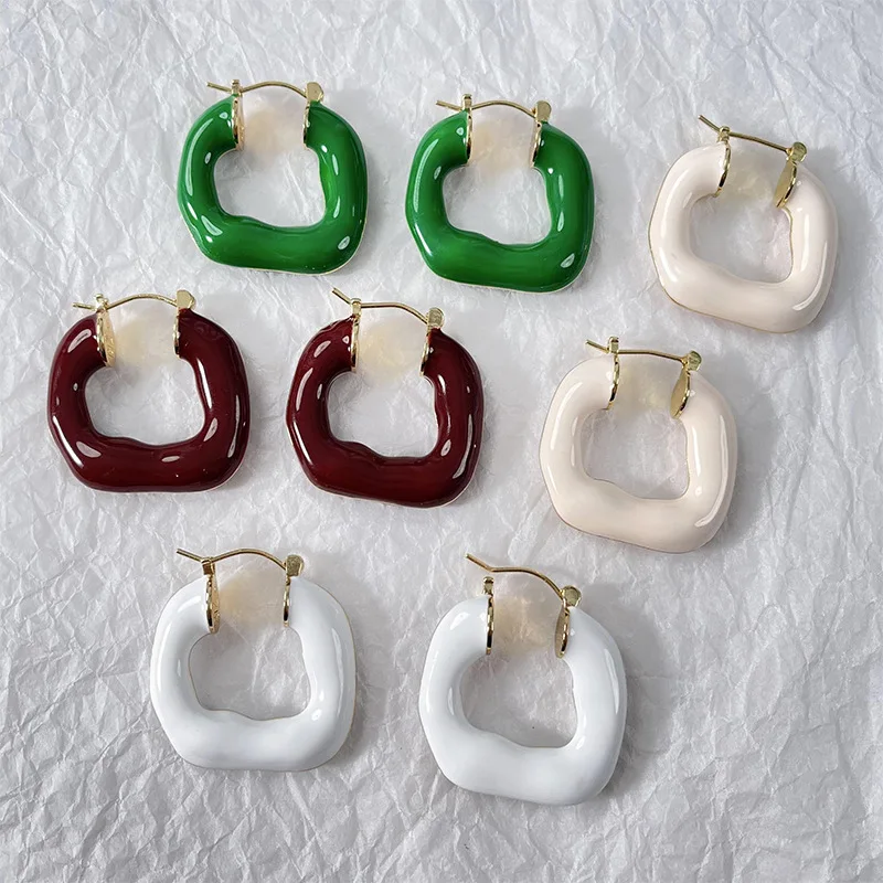 New niche light luxury cold wind retro enamel glaze earrings