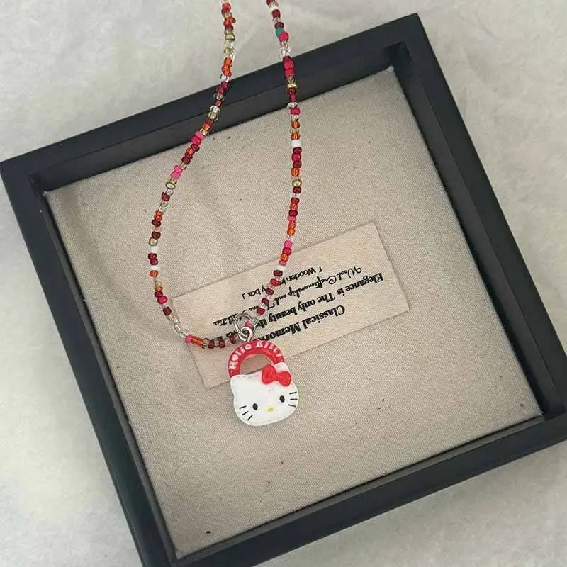 Naszyjnik Hello Kitty Śliczny Oryginalny Unikalny Design Naszyjnik Nowa Moda Delikatne Koraliki Kolorowe Akcesoria do Naszyjnika