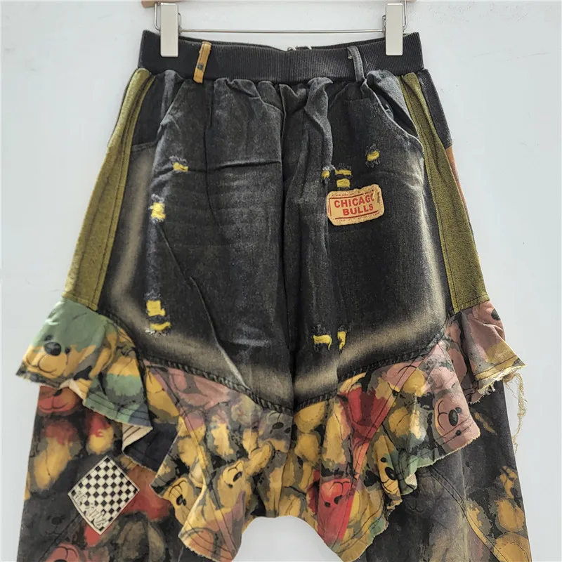 السراويل الفنية الرجعية. طباعة الأزهار، زخرفة كشكش وخصر مرن للحصول على أنيقة ومريحة. اتجاه 2025. #4