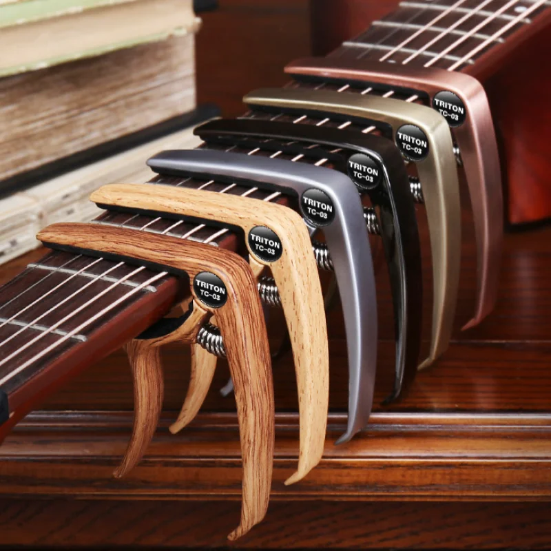 Evrensel Metal gitar Capo hızlı değişim kelepçesi anahtar için elektrik akustik klasik halk gitar Ukulele Pin çektirme Capo